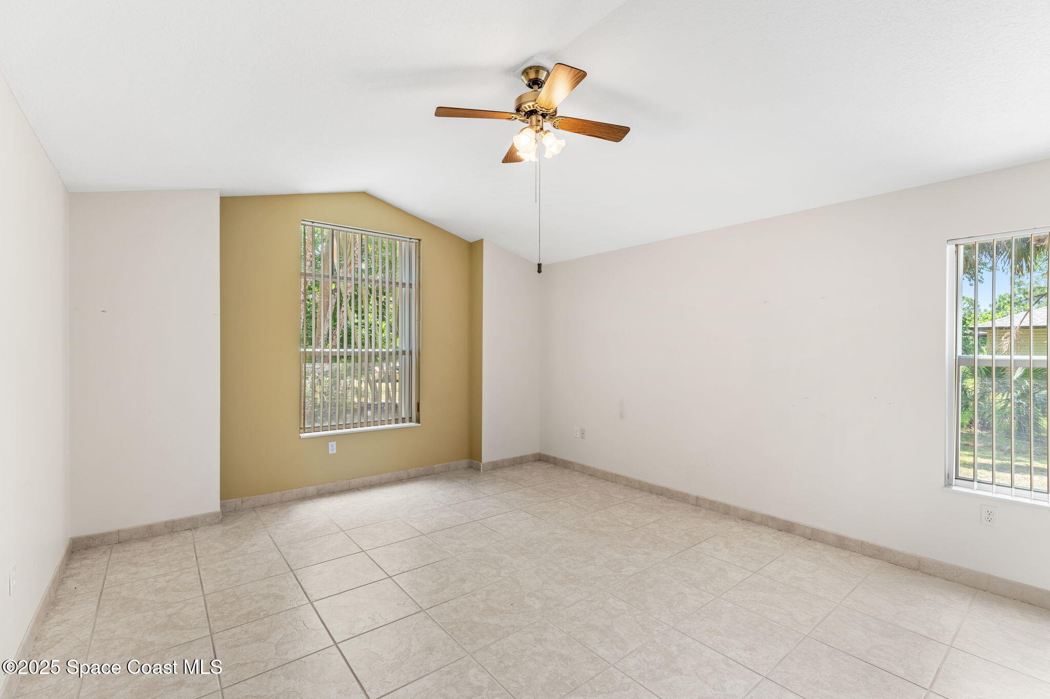 5900 Brabrook Avenue, Grant-Valkaria