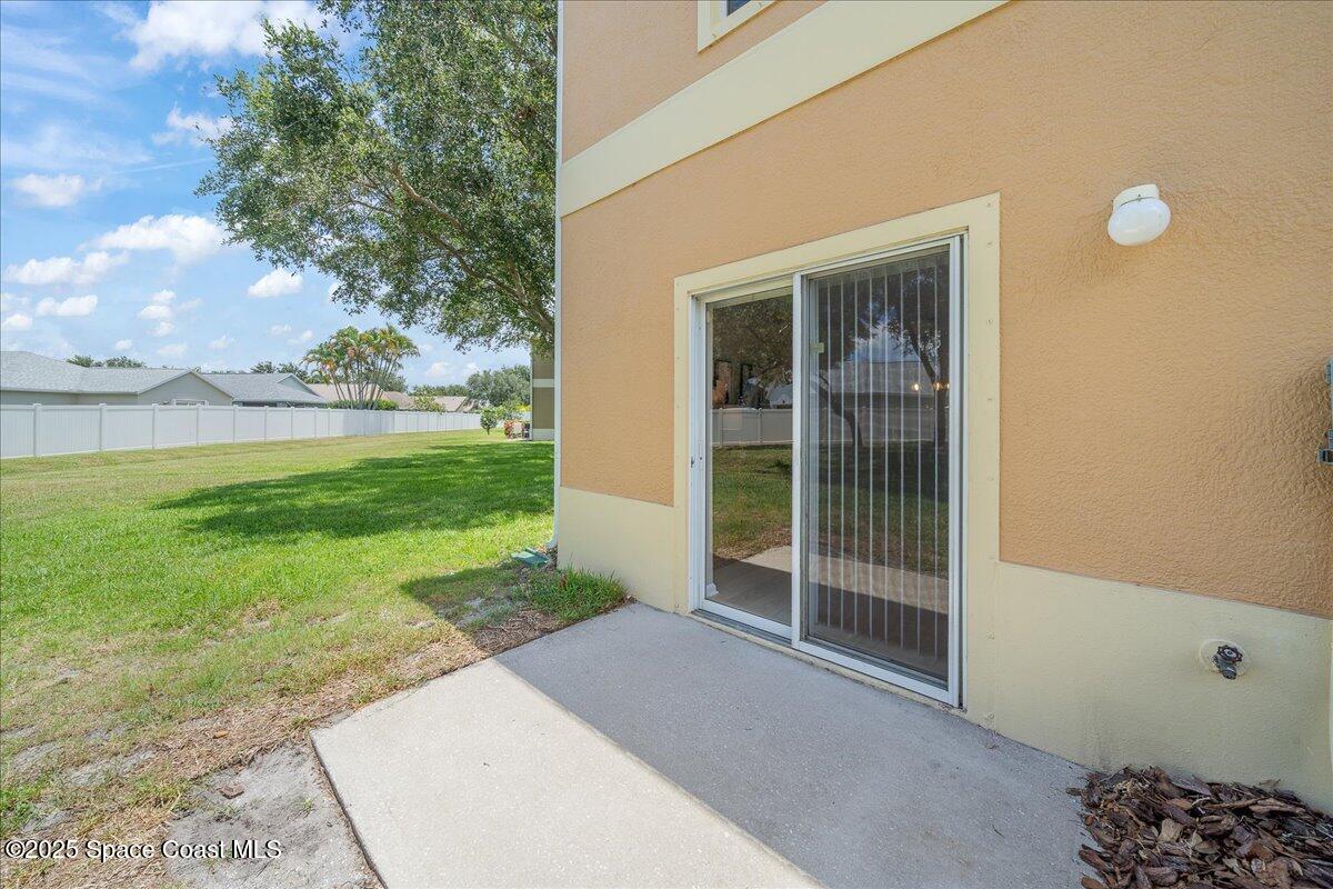 2605 Revolution Street, 104