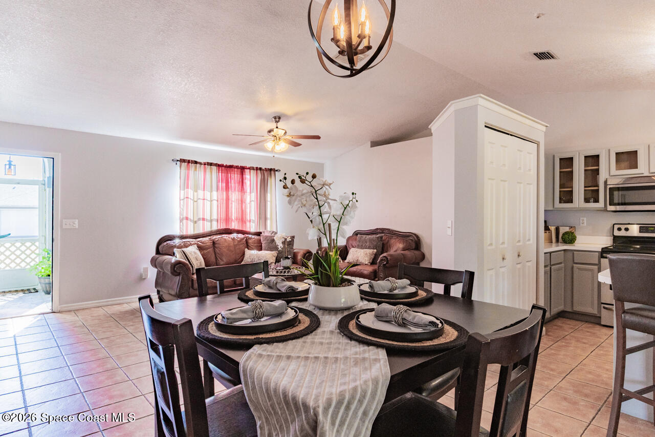 1117 Sapphire Street SE