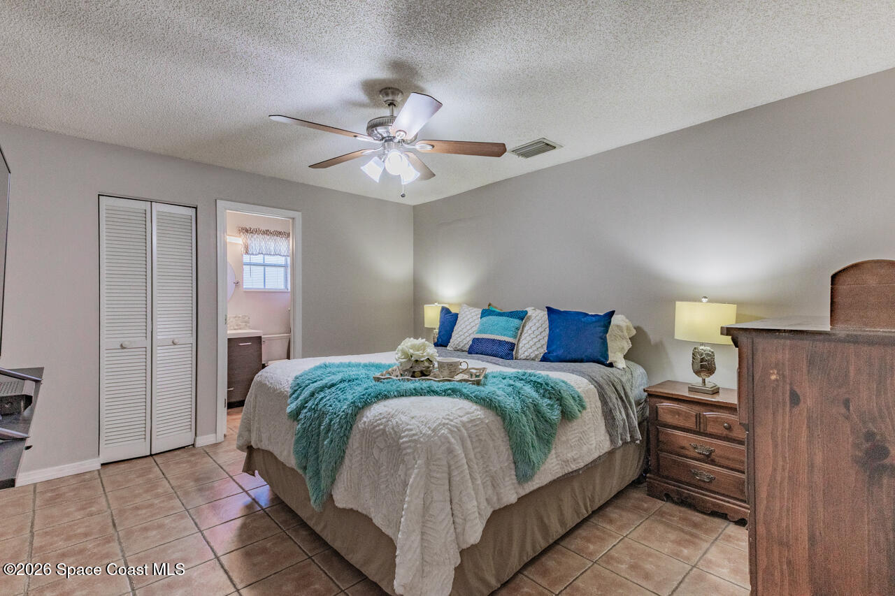 1117 Sapphire Street SE