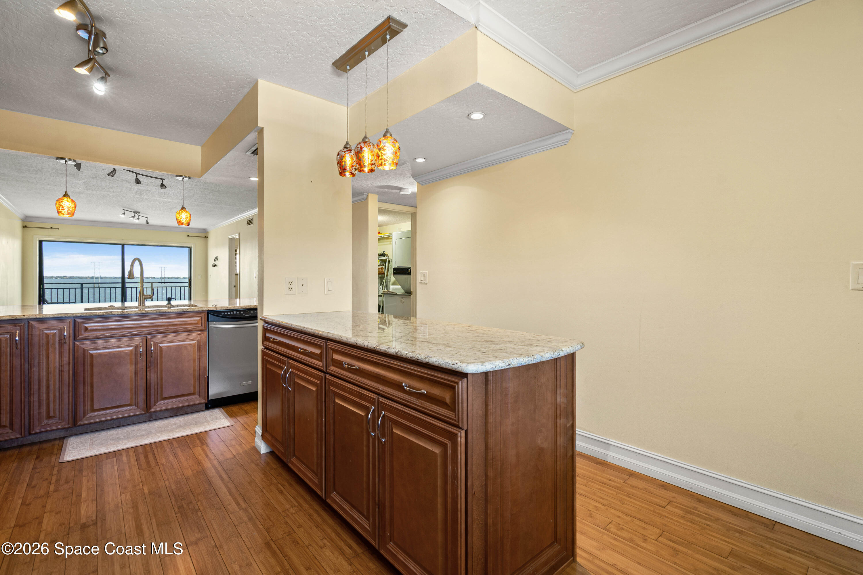 3901 Dixie Highway NE 405
