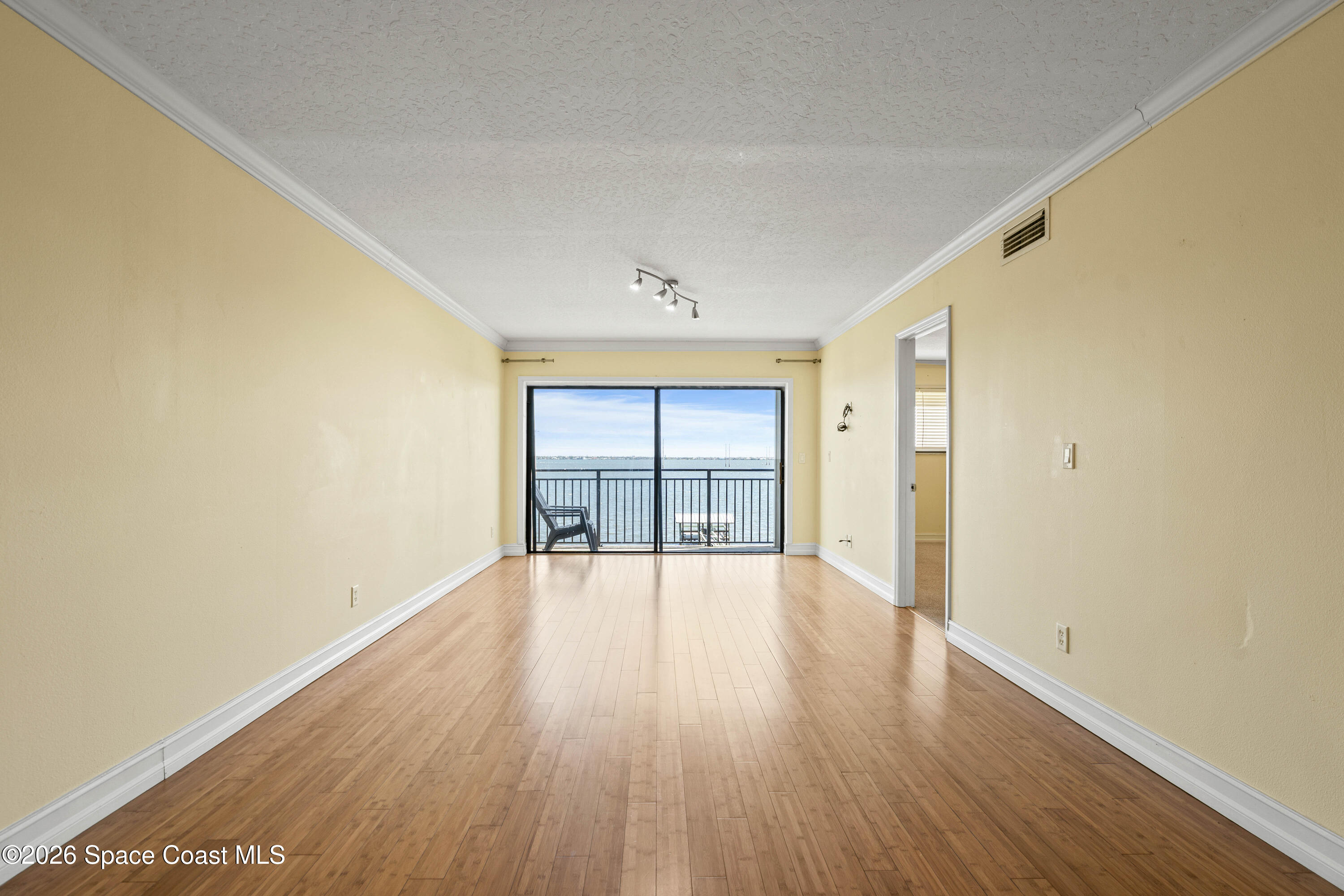 3901 Dixie Highway NE 405