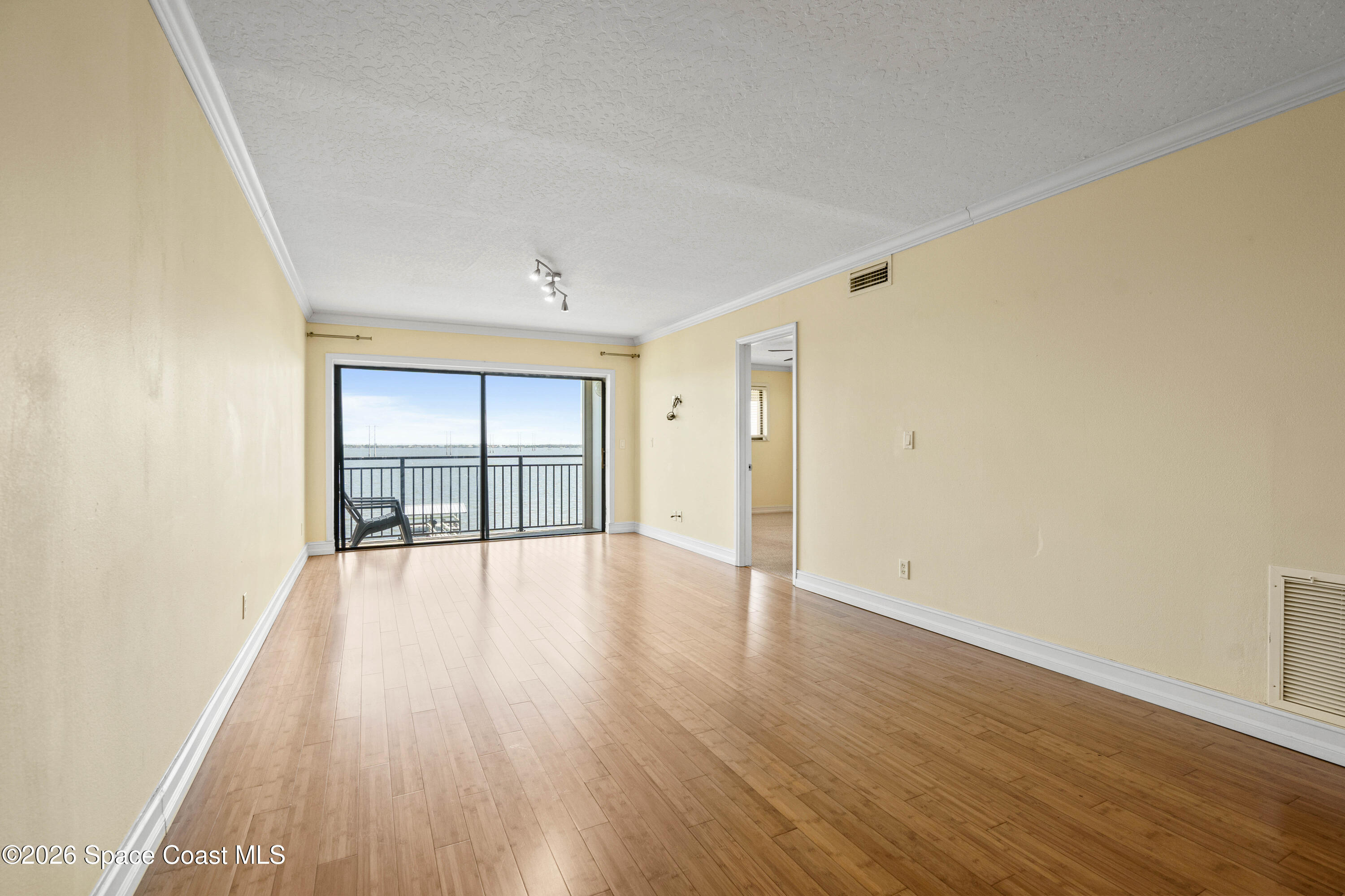 3901 Dixie Highway NE 405