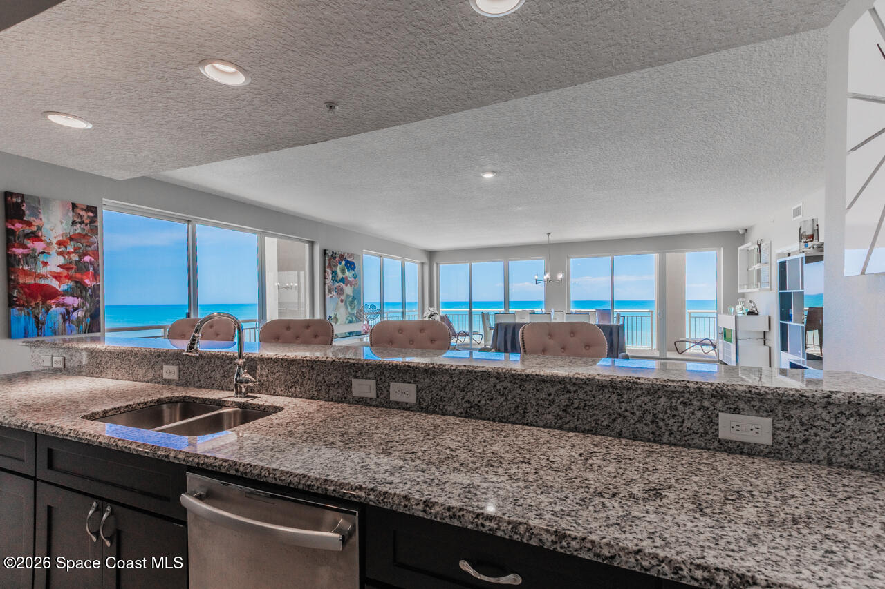 1025 Highway A1a 501