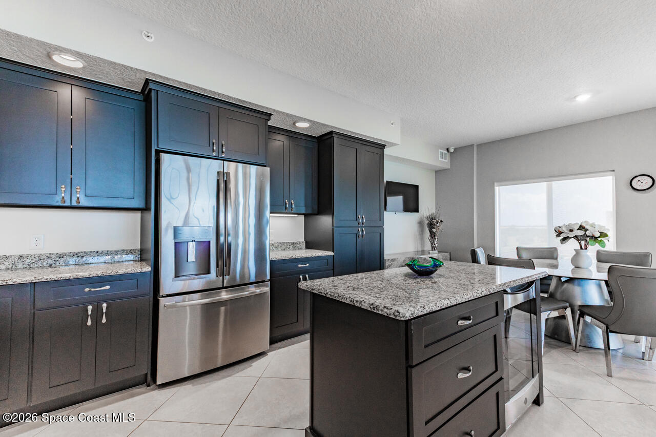 1025 Highway A1a 501