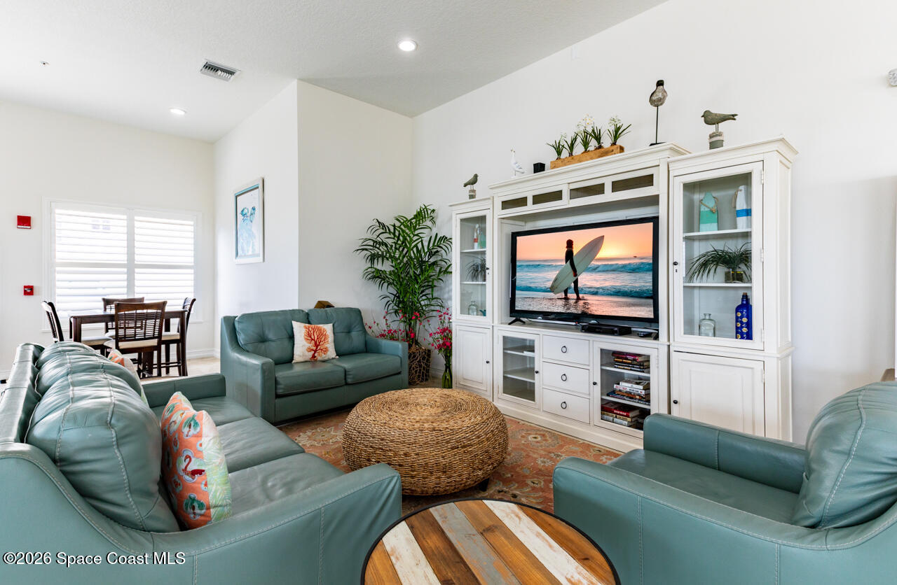 1025 Highway A1a 501