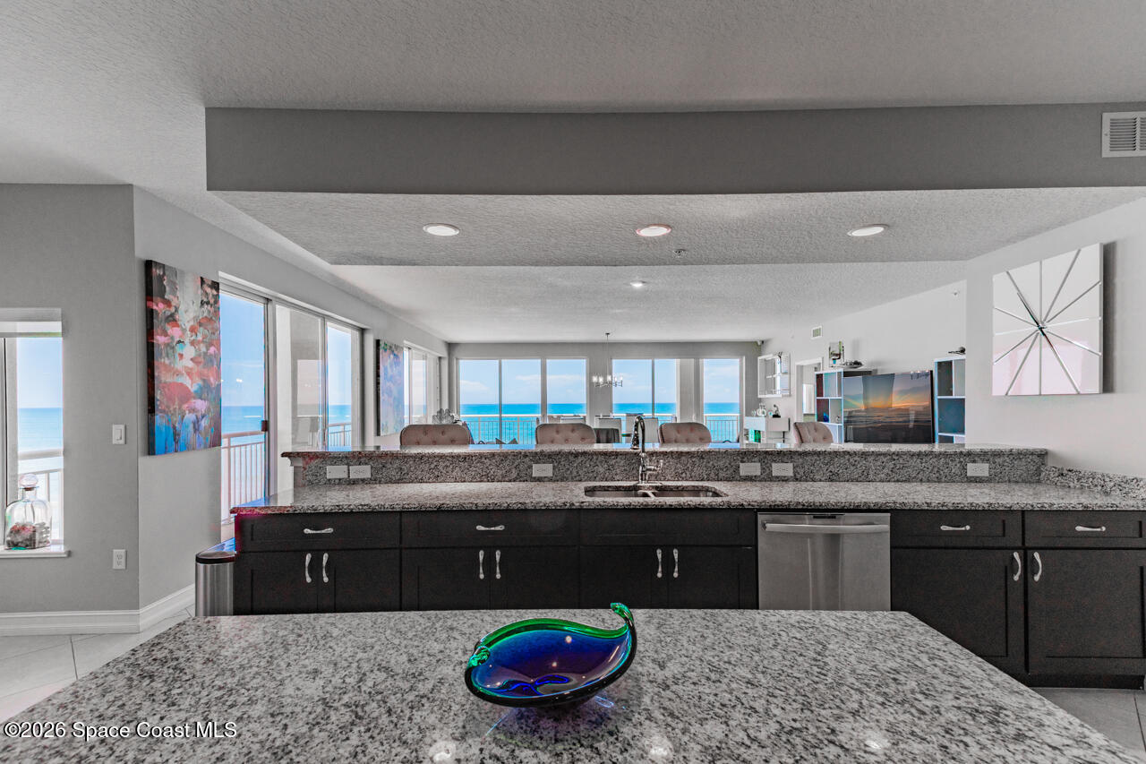 1025 Highway A1a 501