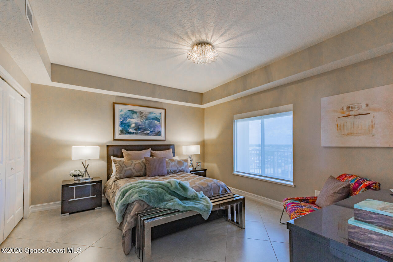 1025 Highway A1a 501
