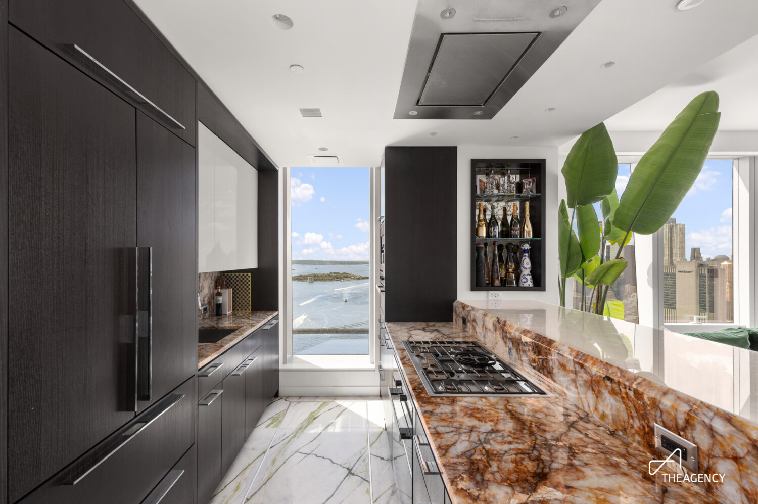 252 SOUTH Street 61A