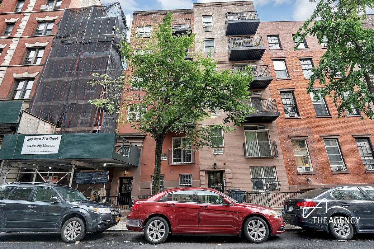 242 W 21ST Street A