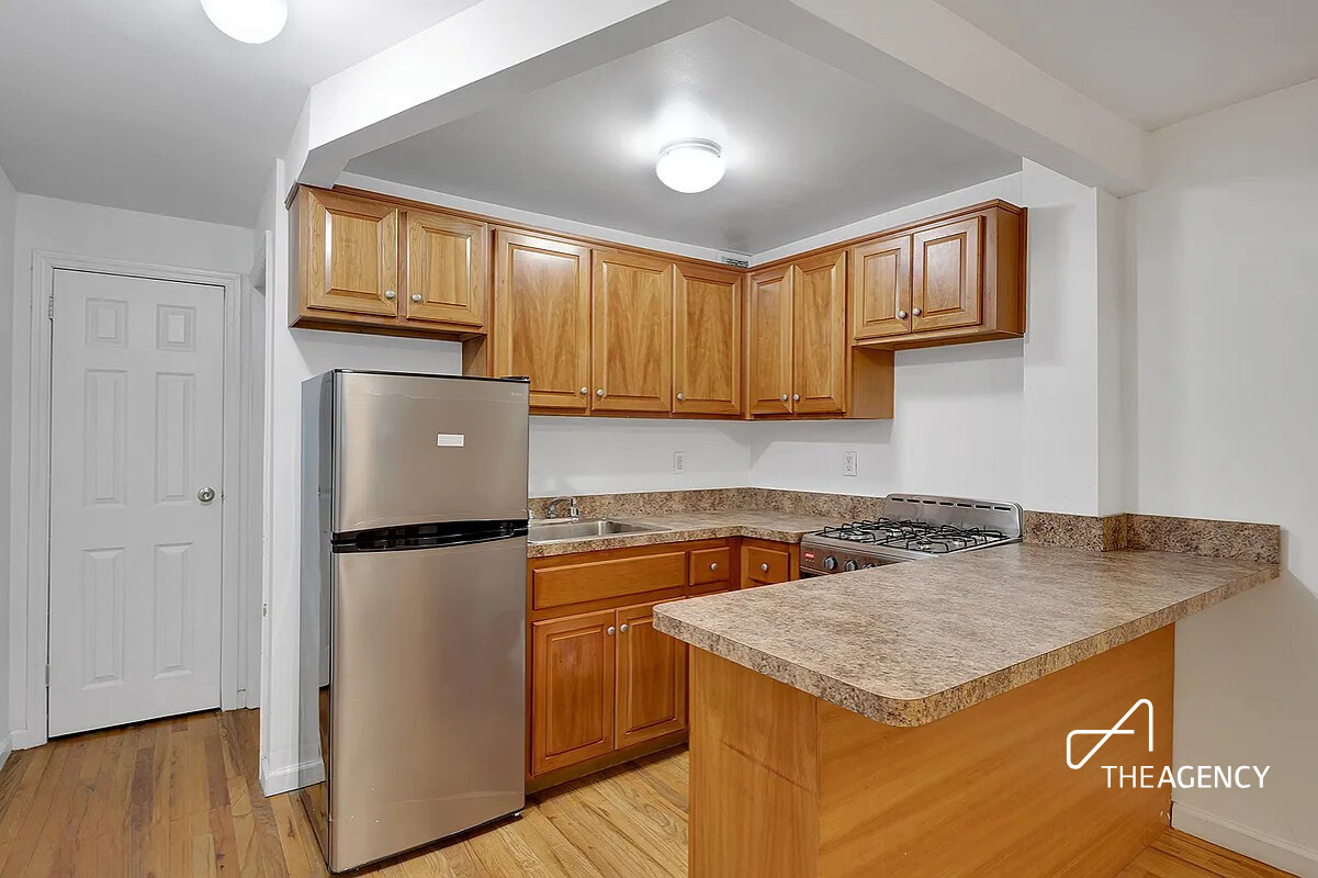 242 W 21ST Street A