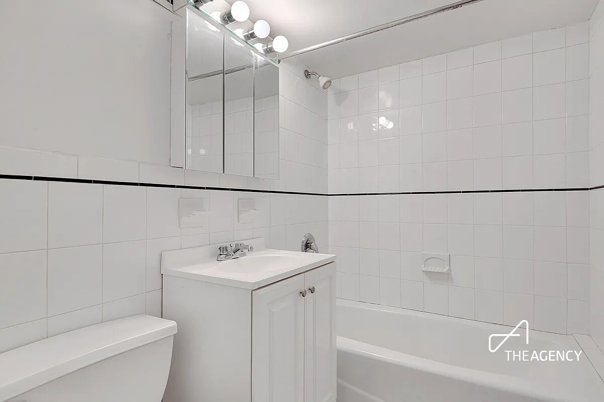 242 W 21ST Street A