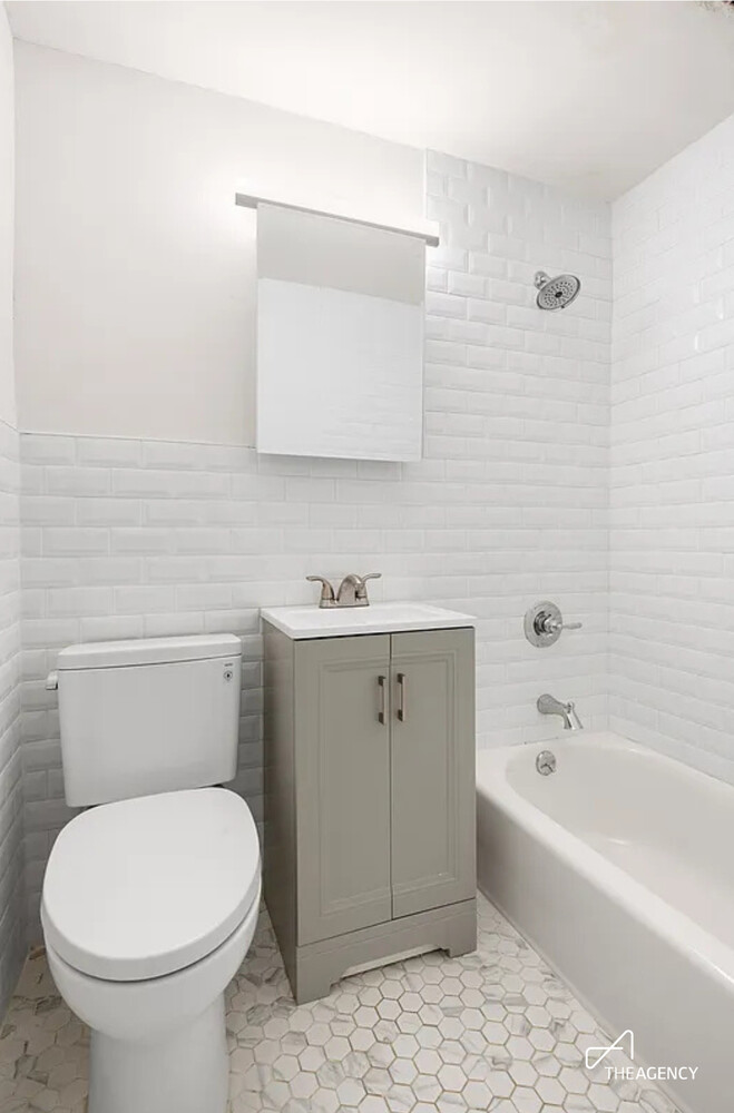 61 W 85TH Street 1B