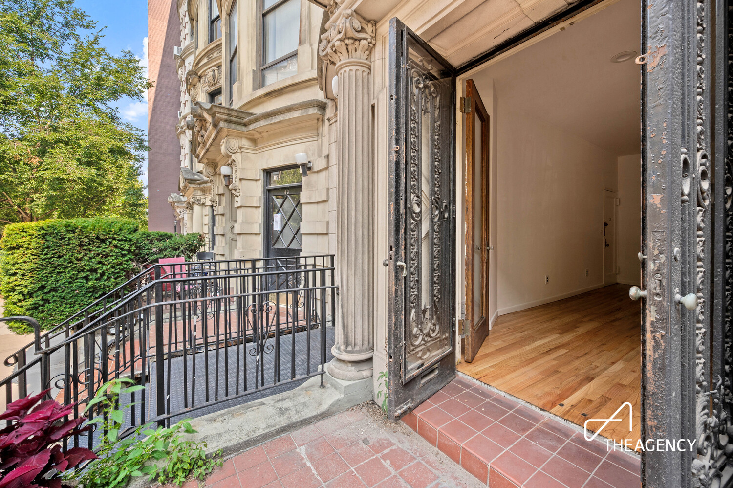 41 W 85TH Street A