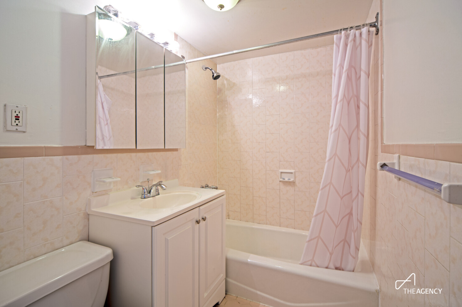 310 W 95TH Street 5B