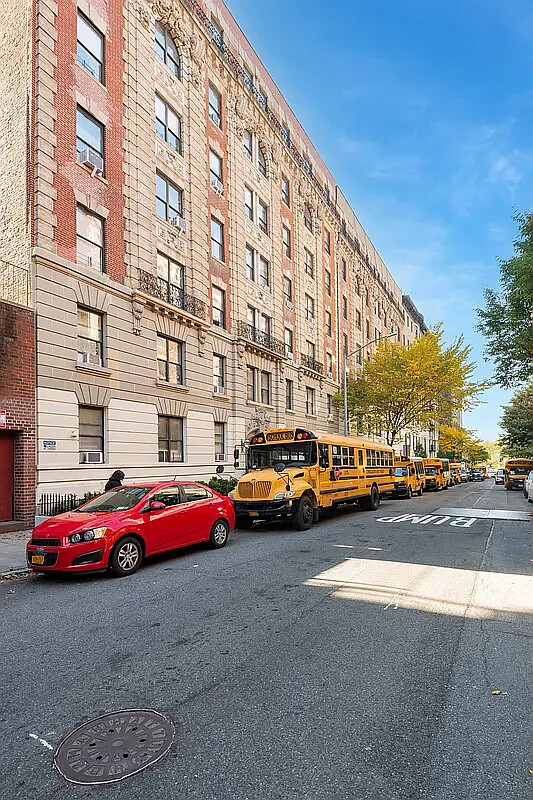310 W 95TH Street 5B
