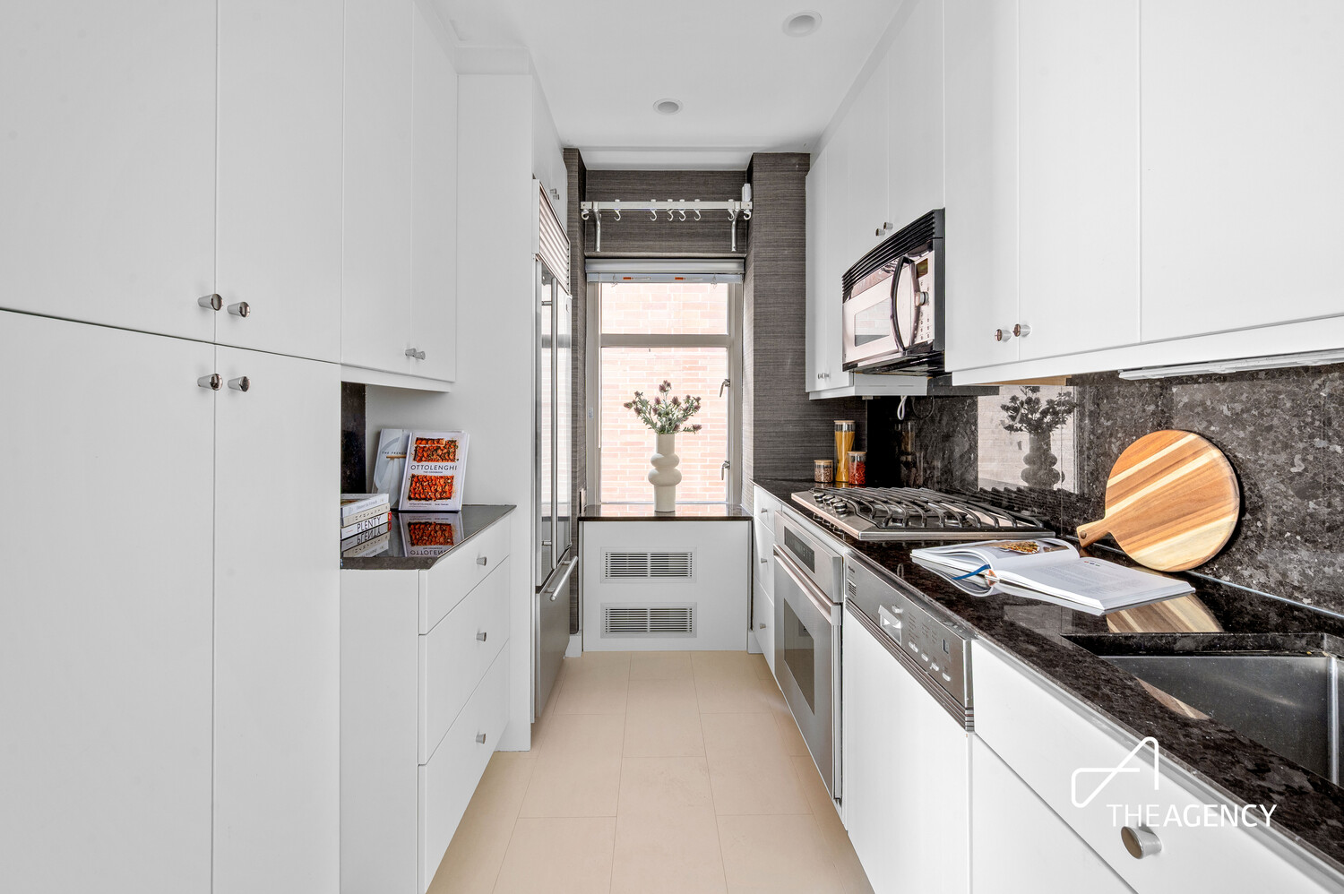 200 E 57TH Street 12D