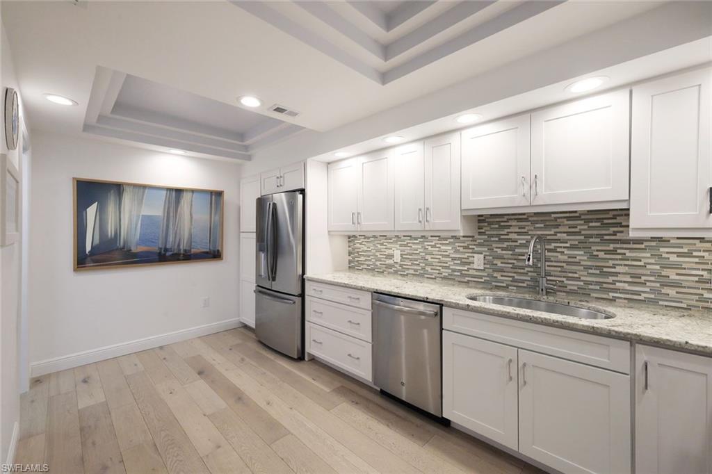 961 Collier CT # 109