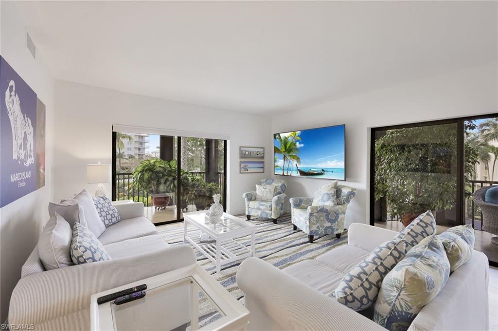 961 Collier CT # 109