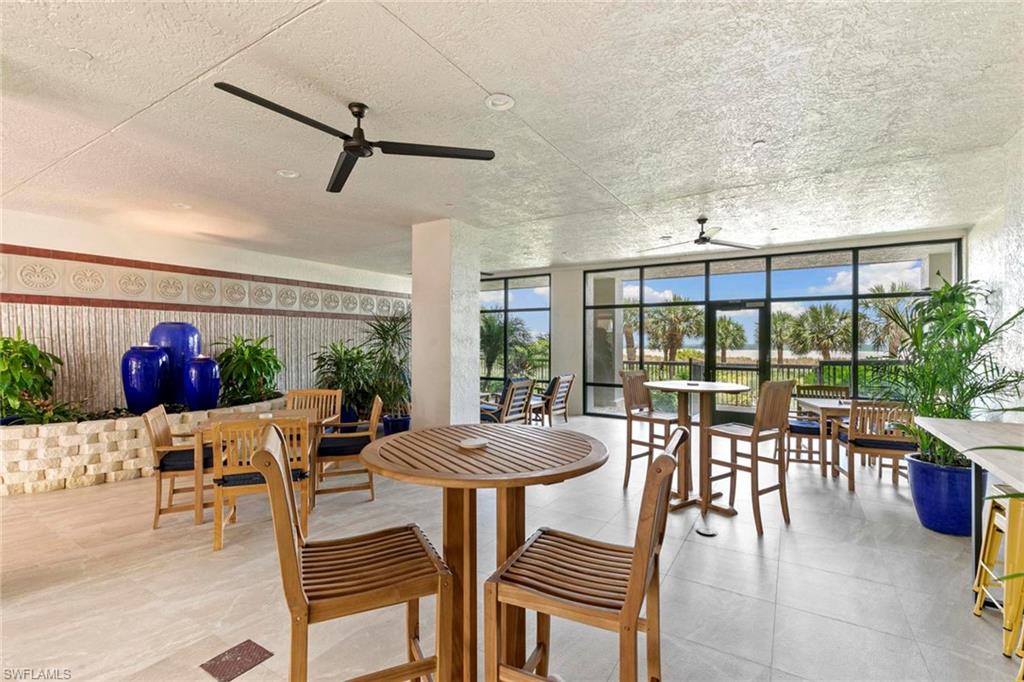 100 Collier BLVD N # 7 Unit: PH-7