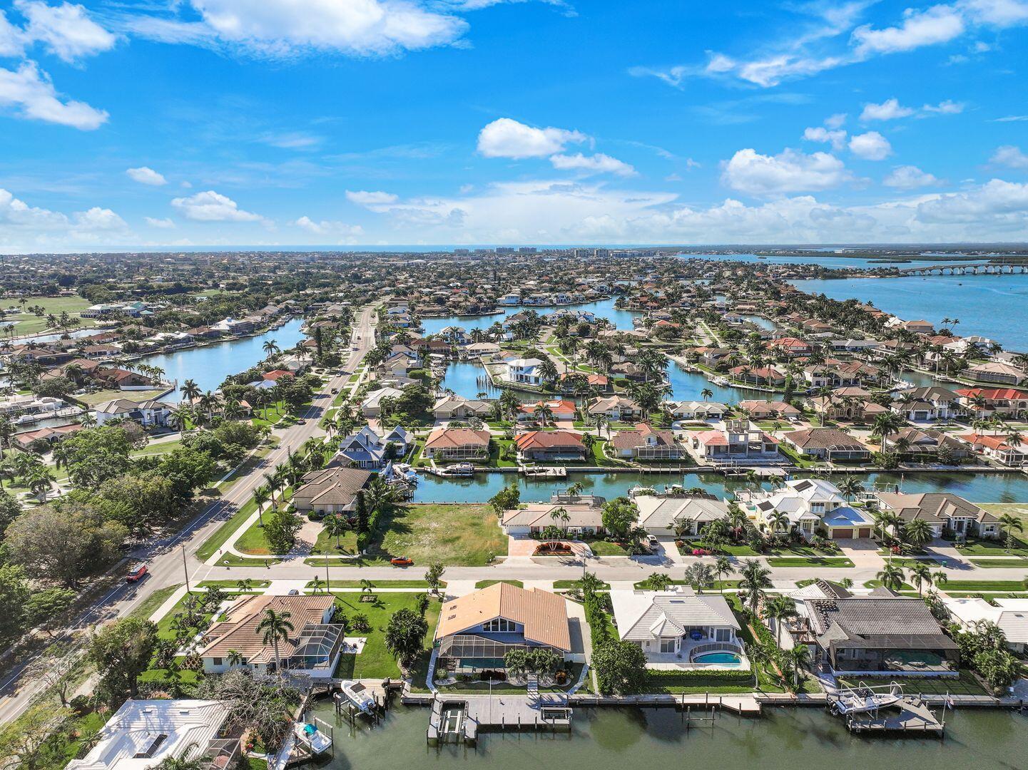 1709 WAVECREST COURT