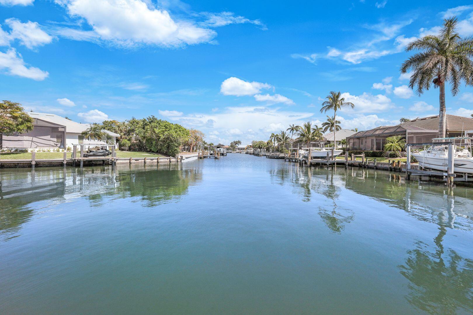 1709 WAVECREST COURT