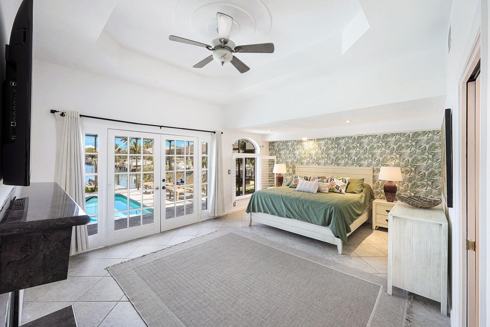 1709 WAVECREST COURT