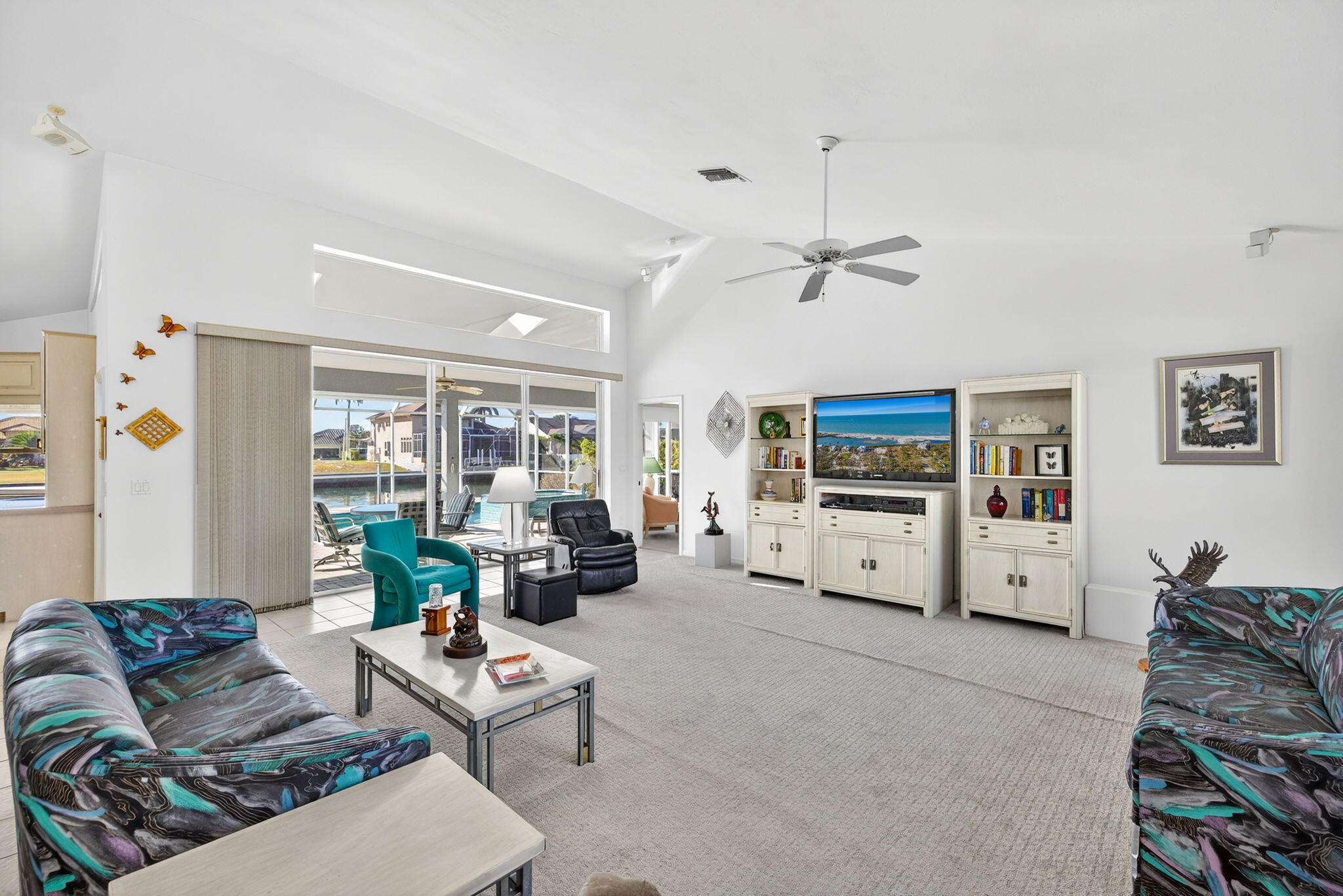 489 ADIRONDACK COURT