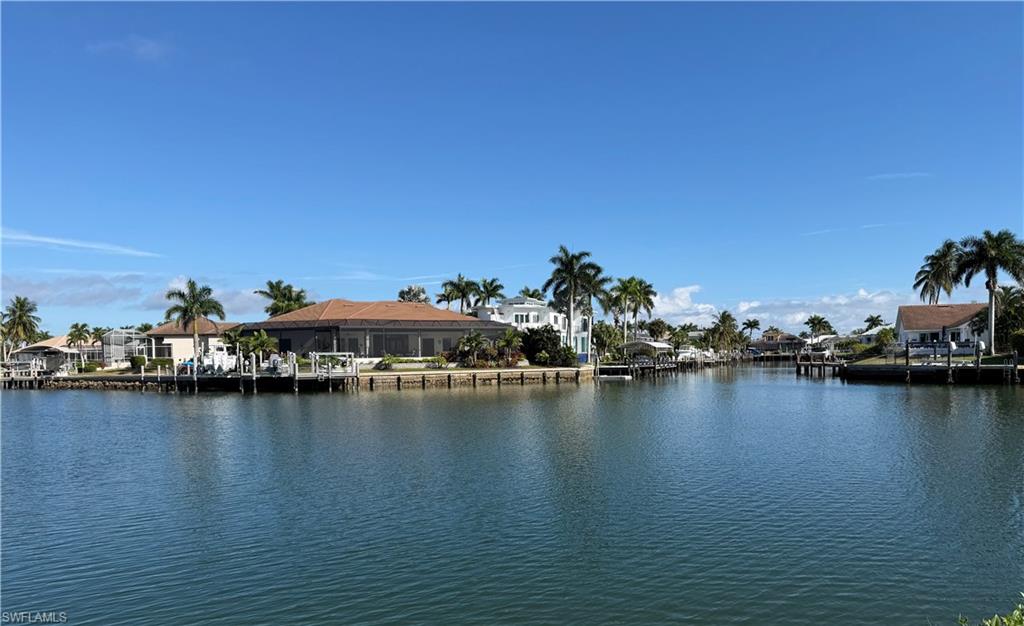 1178 Lighthouse CT