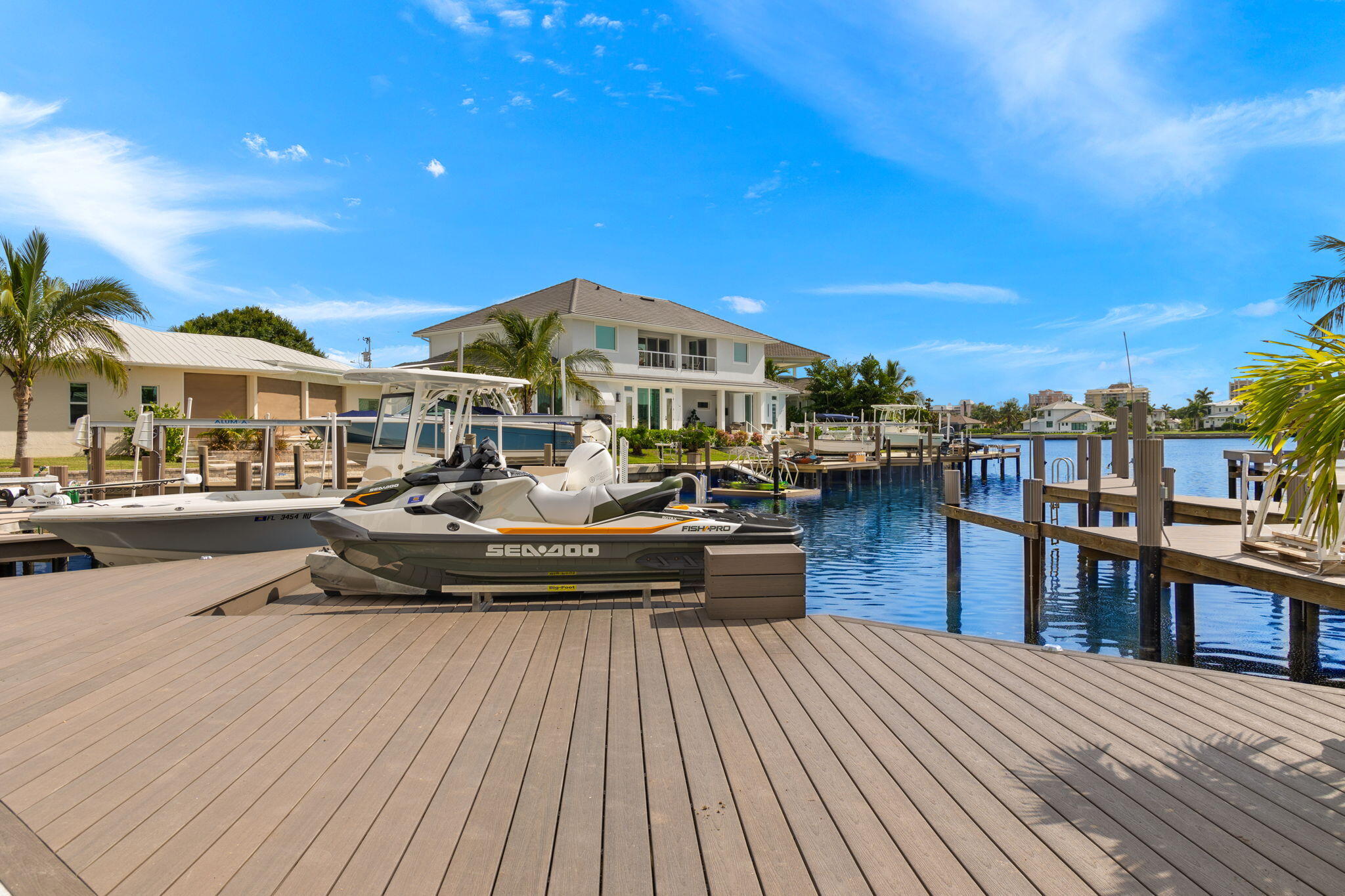 1113 LAMPLIGHTER COURT