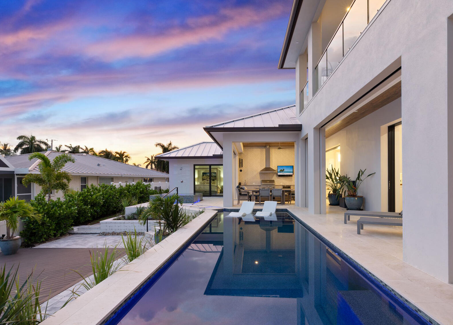 1113 LAMPLIGHTER COURT