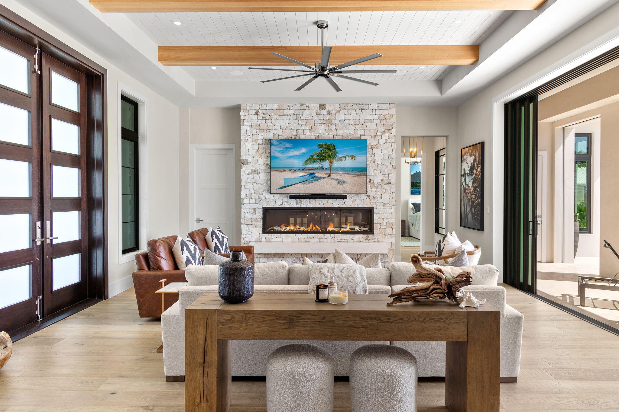 1113 LAMPLIGHTER COURT