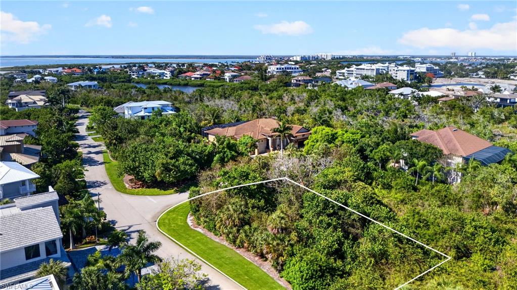 707 Waterside DR