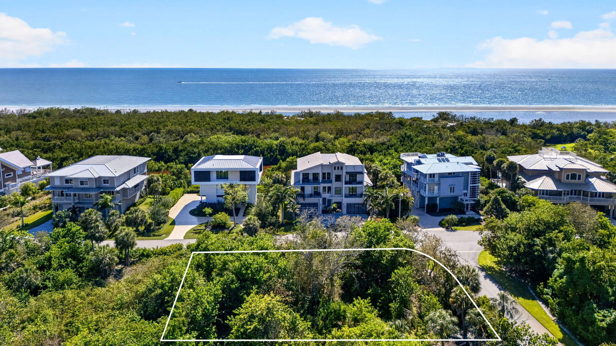 707 WATERSIDE DRIVE