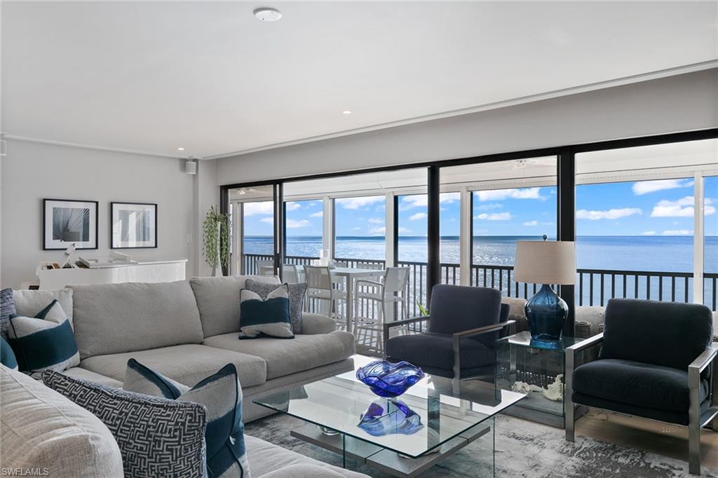 2171 Gulf Shore BLVD N # 502