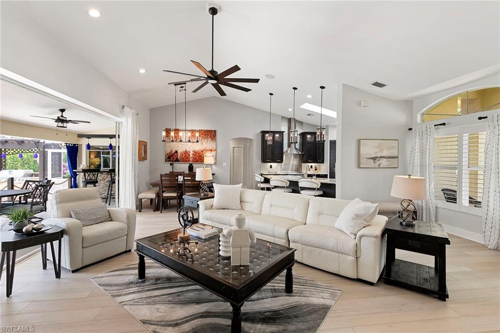 2322 River Reach DR