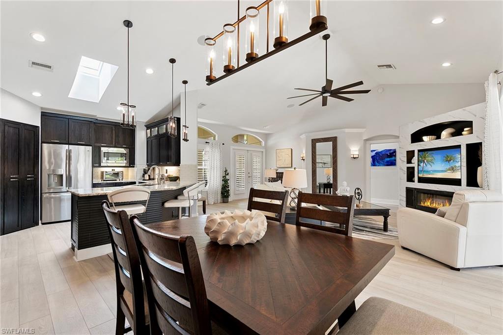 2322 River Reach DR