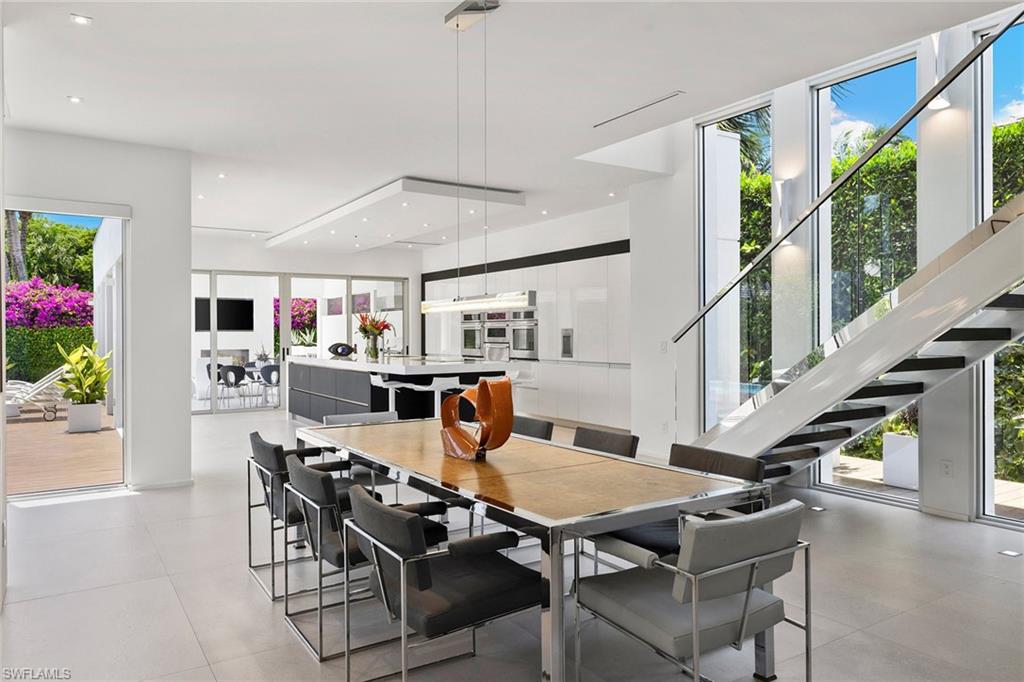 652 Bougainvillea RD