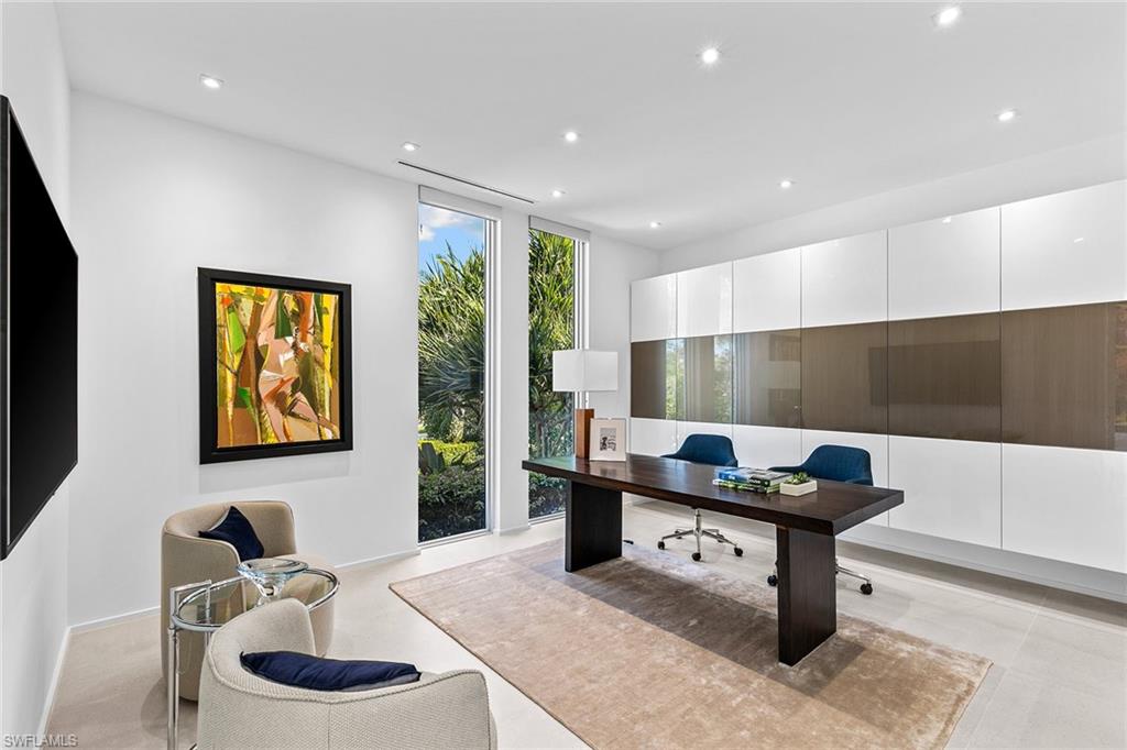 652 Bougainvillea RD