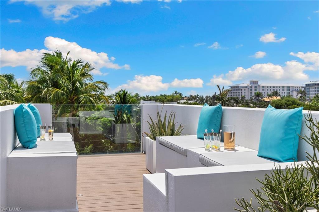 652 Bougainvillea RD