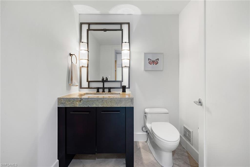 11125 Gulf Shore DR # 7 Unit: PH-7