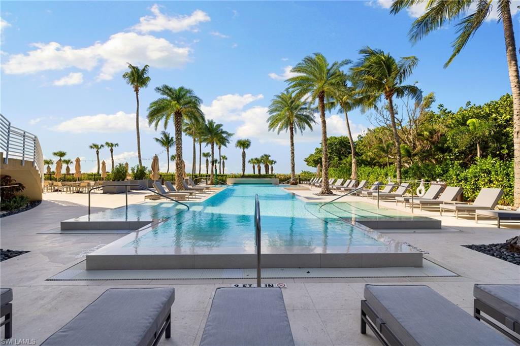 11125 Gulf Shore DR # 7 Unit: PH-7