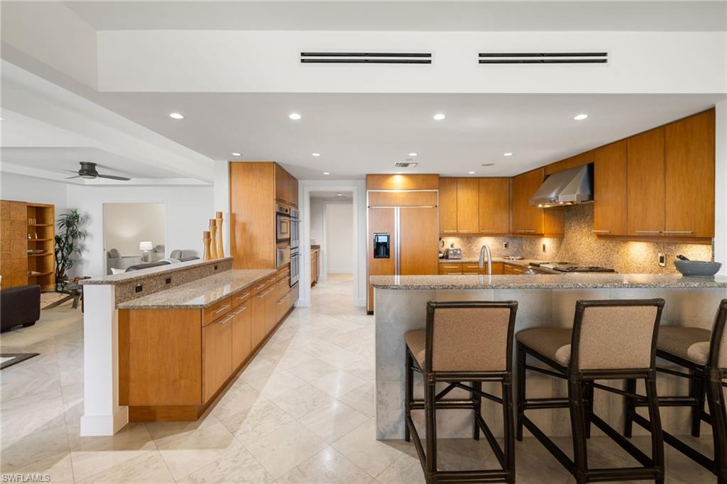 11125 Gulf Shore DR # 7 Unit: PH-7