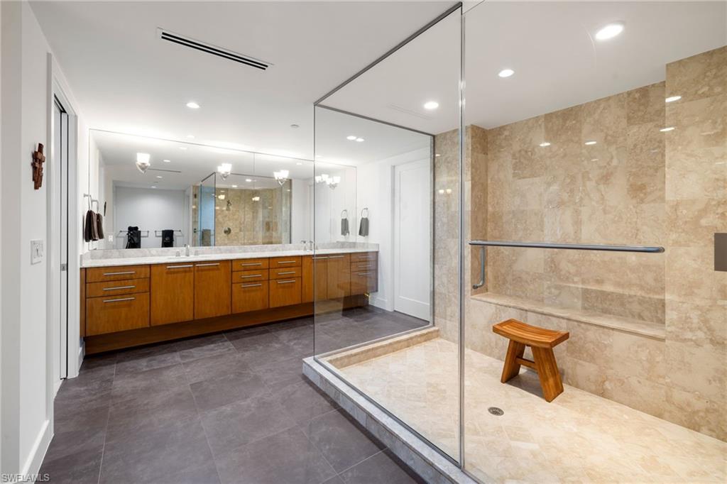 11125 Gulf Shore DR # 7 Unit: PH-7