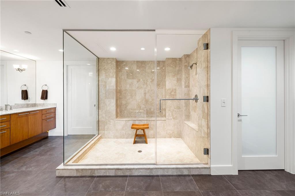 11125 Gulf Shore DR # 7 Unit: PH-7