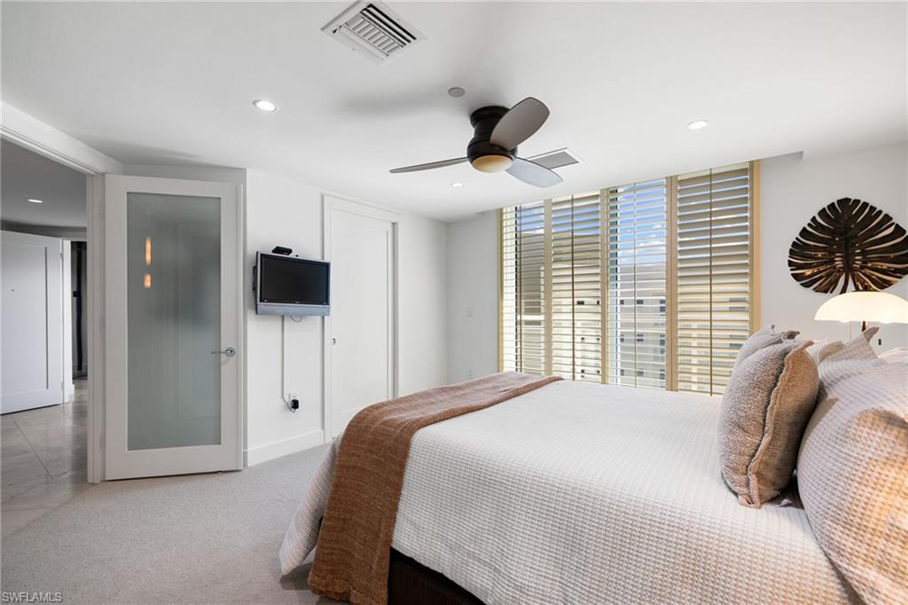 11125 Gulf Shore DR # 7 Unit: PH-7