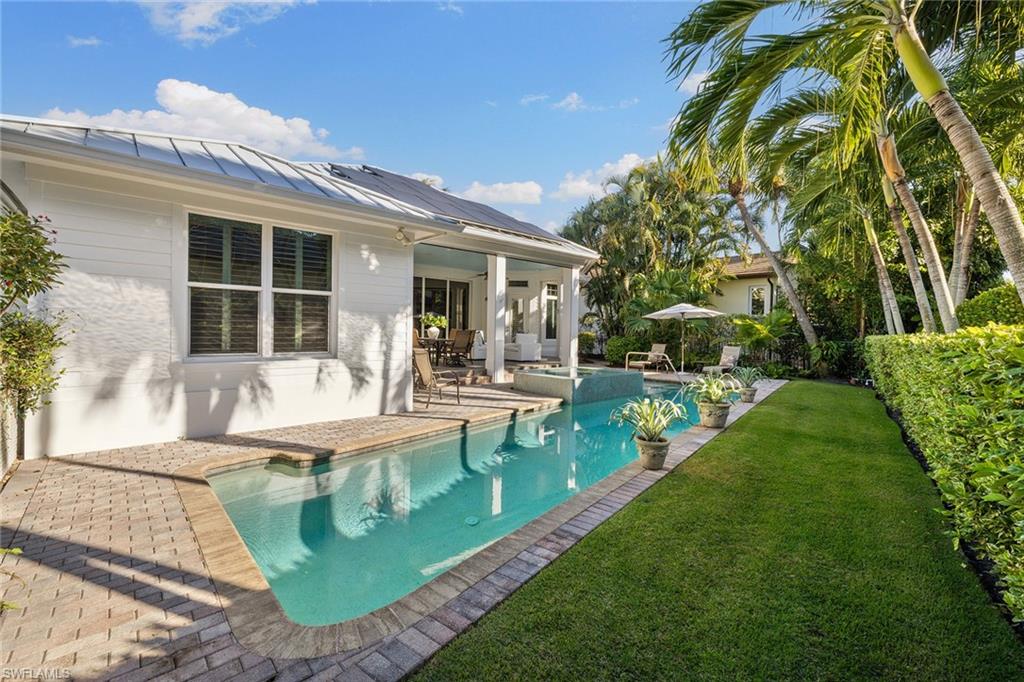 642 Bougainvillea RD