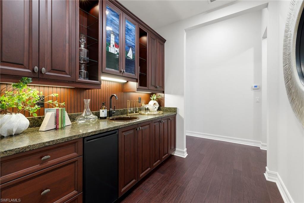 642 Bougainvillea RD