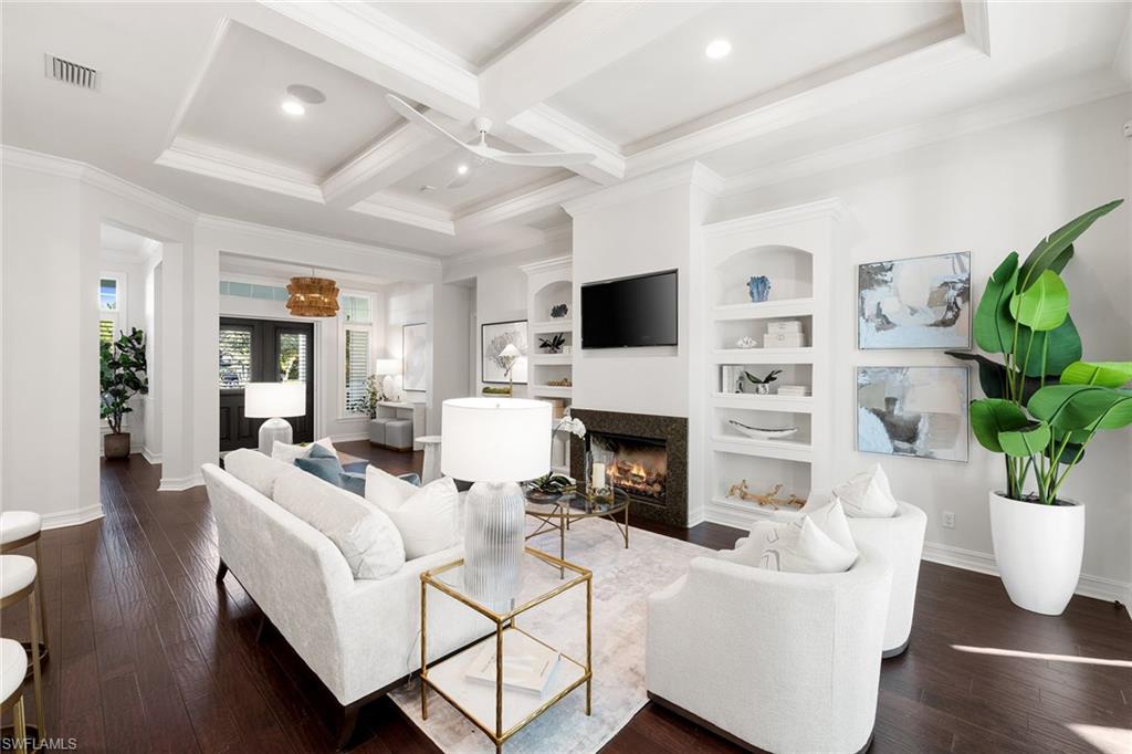 642 Bougainvillea RD