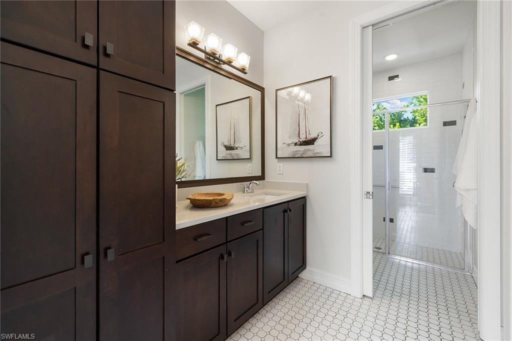 642 Bougainvillea RD